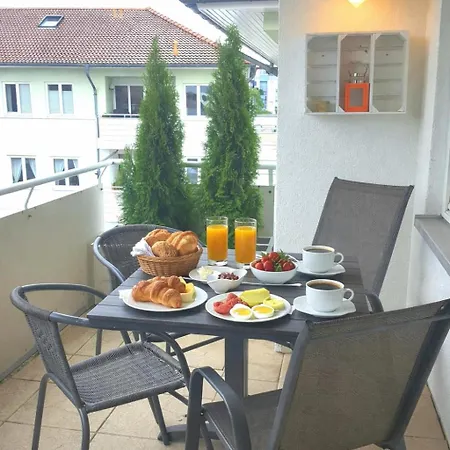 Wellenreiter 200 M Zum Strandnah Mit Balkon Parkplatz Wlan 아파트 Karlshagen