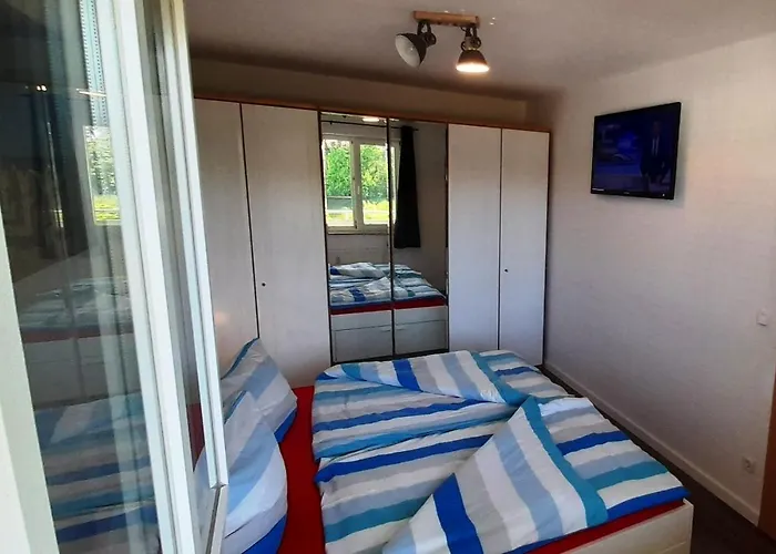 Ferienwohnung Wellenreiter 200 M Zum Strand Fewo Strandnah Mit Balkon Parkplatz Wlan شقة