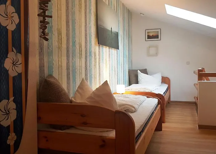 Ferienwohnung Wellenreiter 200 M Zum Strand Fewo Strandnah Mit Balkon Parkplatz Wlan * Karlshagen